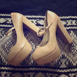 Chunky Heel Nude platform strapped heels